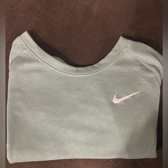Nike Running Womens Size XS Khaki Green Mesh Back Short Sleeve T-Shirt - Picture 14 of 15
